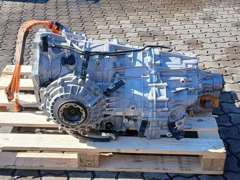 Porsche 911 (992) Gearbox Porsche 911 Gearbox 0DU300063J

Part codes: 0DU...