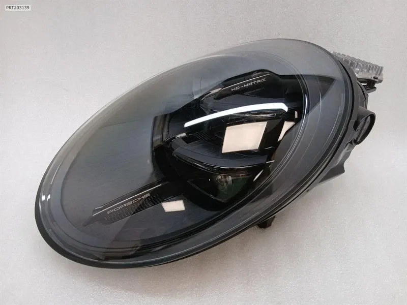 Porsche 911 (992) Left Headlamp Porsche 911 Left Headlamp 9P5941039C

Part code...