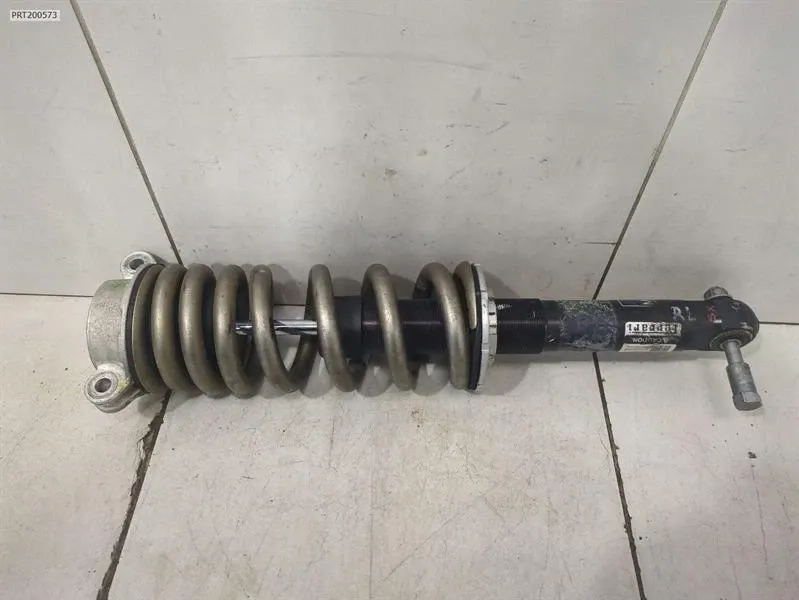 Shock Absorber Rear Brand/Model: FERRARI SF90

Ferrari SF90 Shock A...