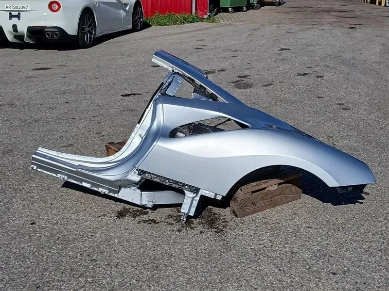 Rear panel Brand/Model: FERRARI 488
Year: 2019
Engine: 390...