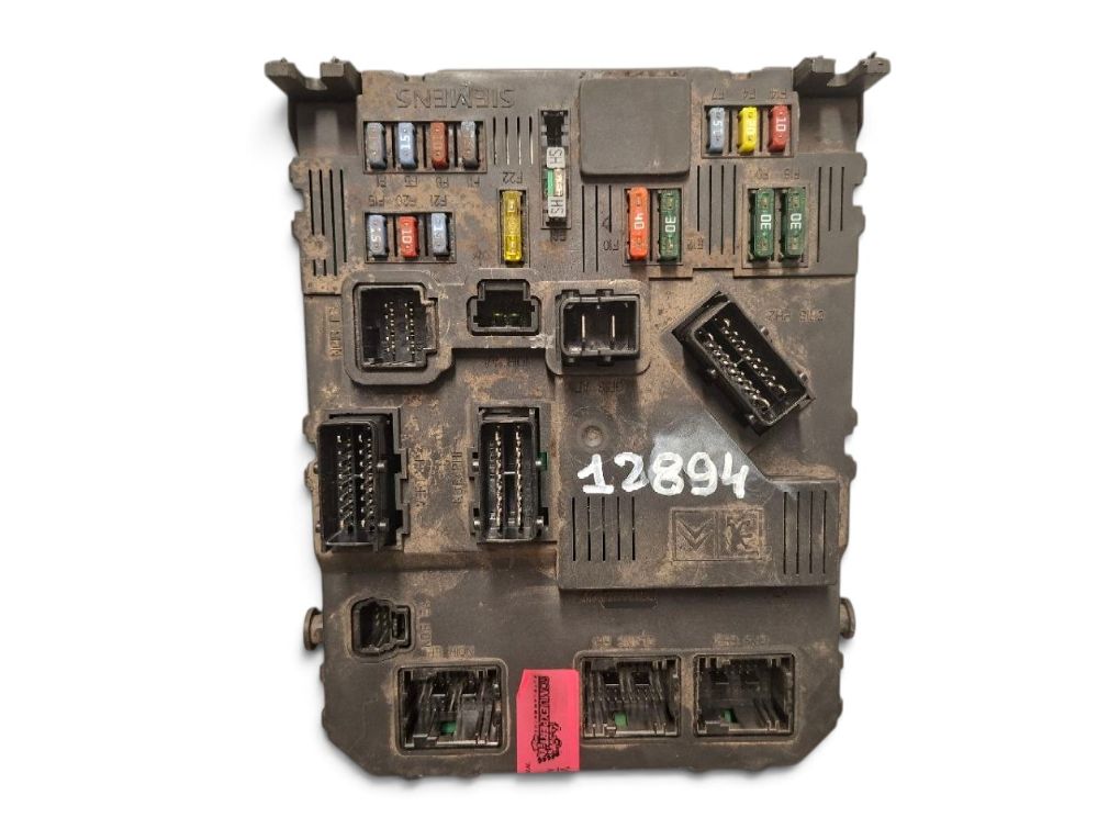 Citroen Berlingo Fuse box Citroën Berlingo Fuse box 965799780

Part codes...
