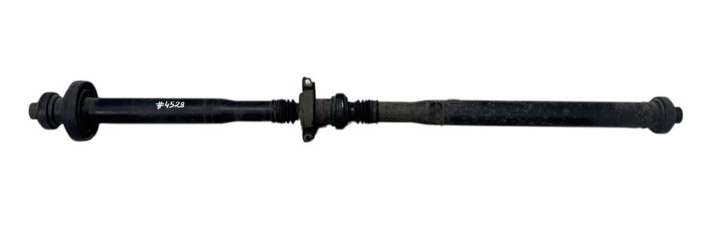 Porsche Cayenne Propeller Shaft Complete Porsche Cayenne Propeller Shaft Complete 7P0521...