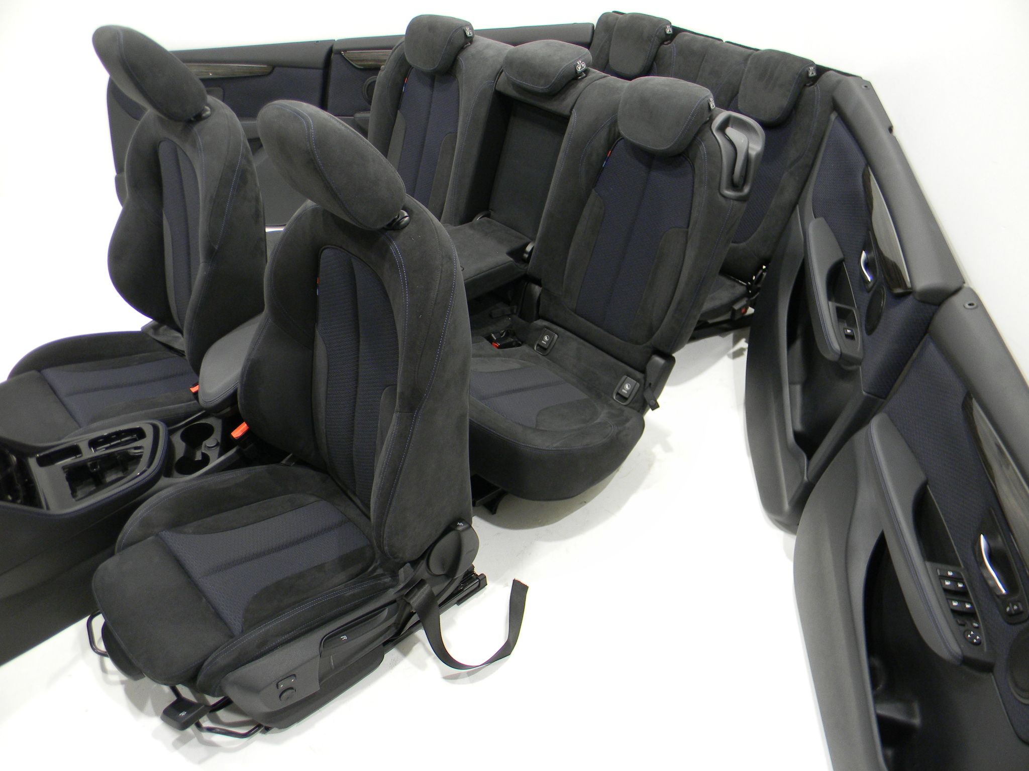 BMW 2 (F22 / F23) Seat Set