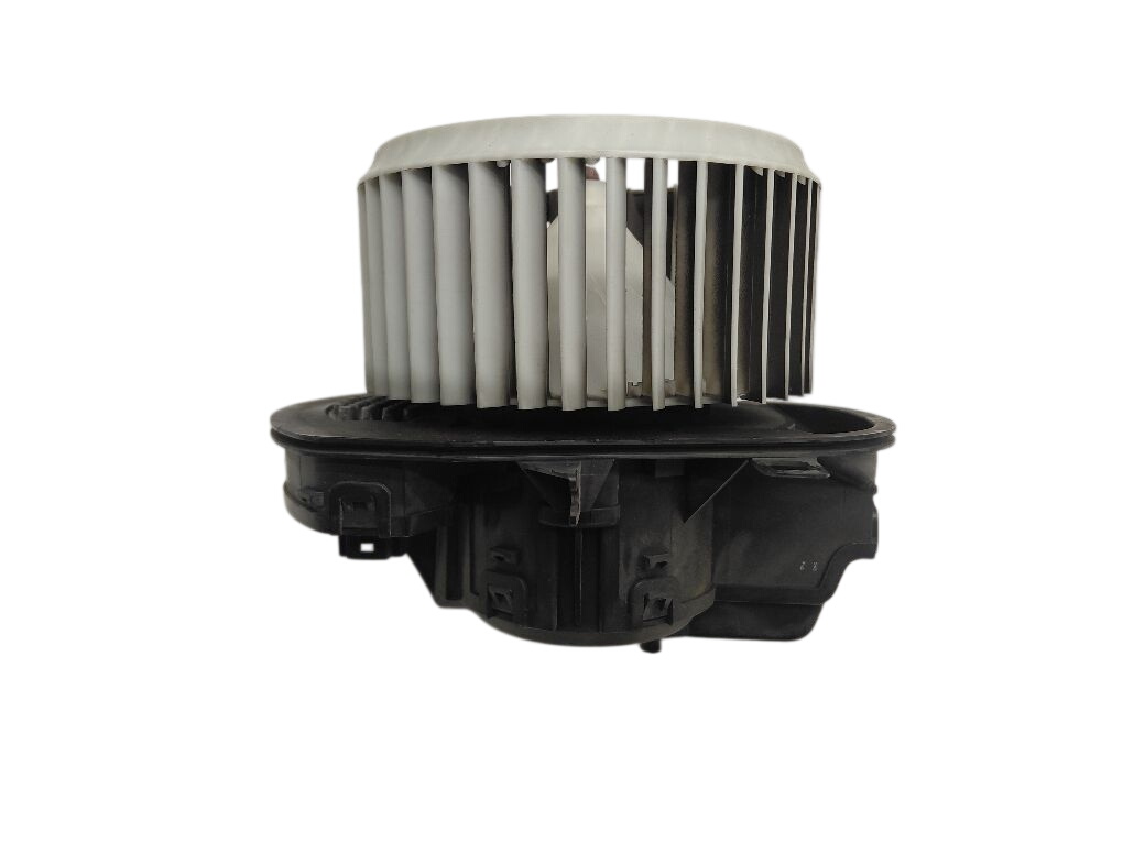 Porsche Cayenne Heater Fan Porsche Cayenne Heater Fan 7P0820021D

Part cod...