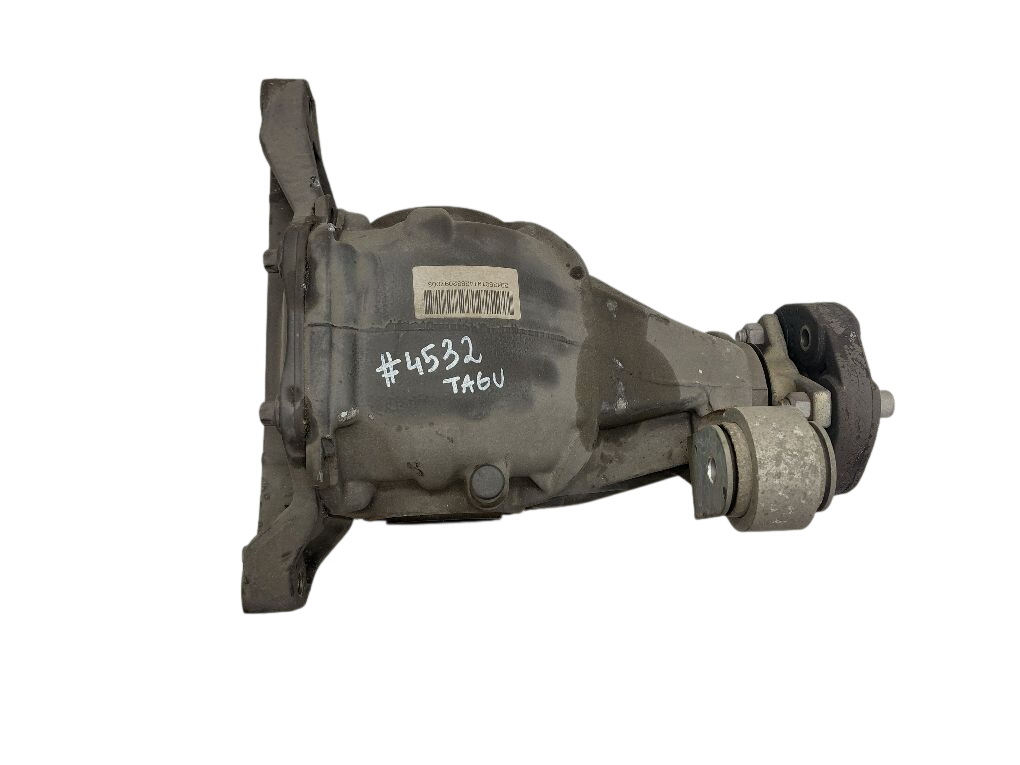 Mercedes-Benz A (W176) Rear axle differential Mercedes-Benz C-Class Rear axle differential A2...