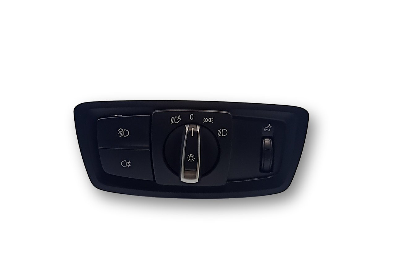 BMW X2 (F39) Свет переключатель BMW X2 F39 Light switch OEM 61319877892

Part c...