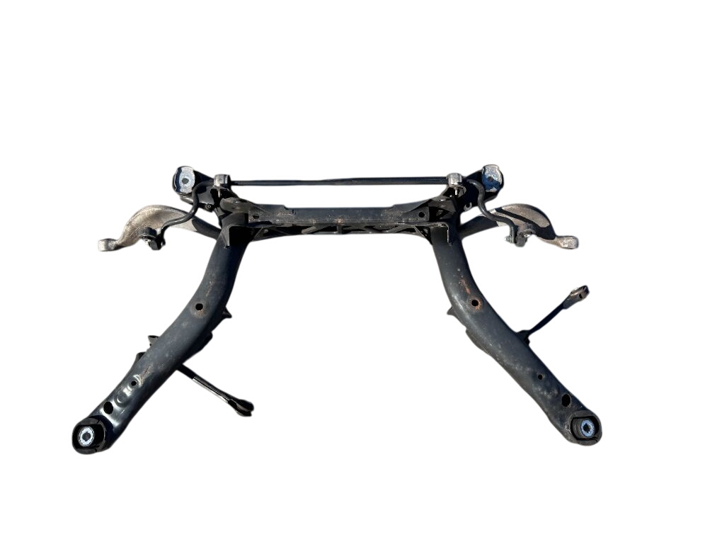Audi A4 (B8) Балка заднего моста Audi A4 Rear axle Beam 8K0505235AL

Part codes:...