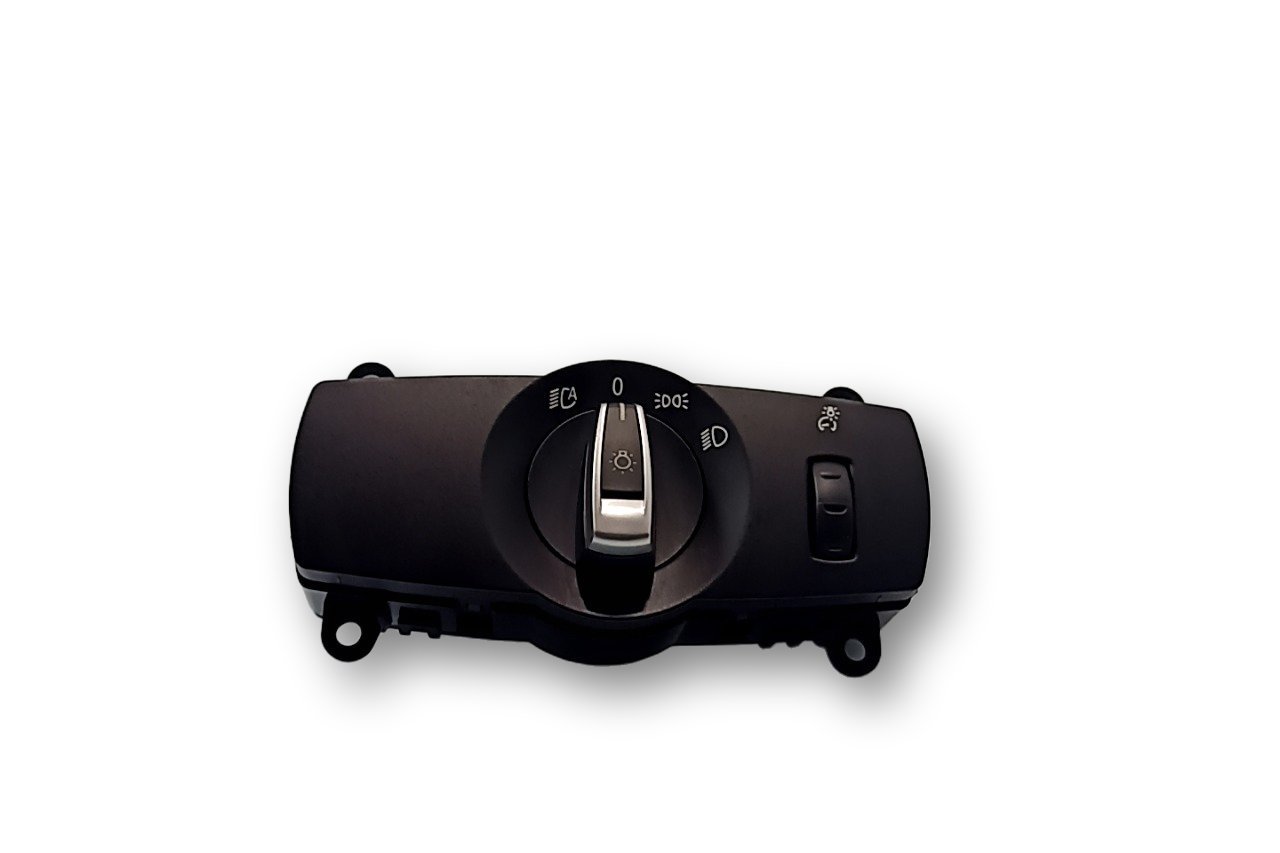 BMW 6 (F06 / F12 / F13) Esitulede / udutulede lüliti  BMW 6 SERIES Light switch OEM 61316803960

Part...