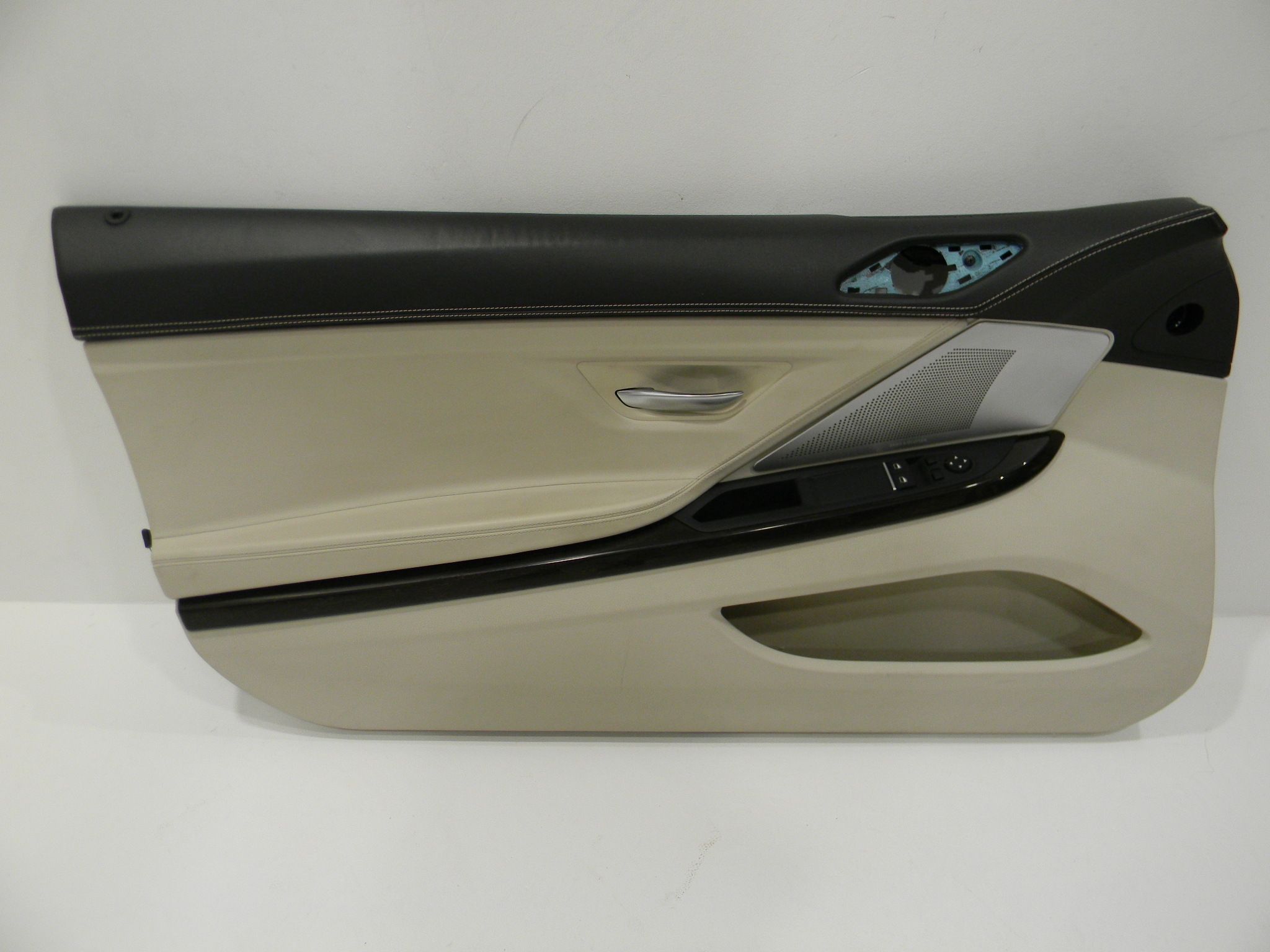 BMW 6 (F06 / F12 / F13) Uncategorized BMW 6 SERIES Uncategorized OEM 51417291783

Par...