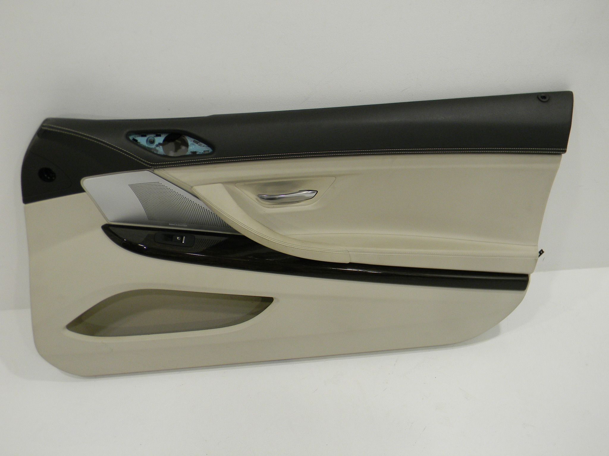 BMW 6 (F06 / F12 / F13) Uncategorized BMW 6 SERIES Uncategorized OEM 51417291784

Par...