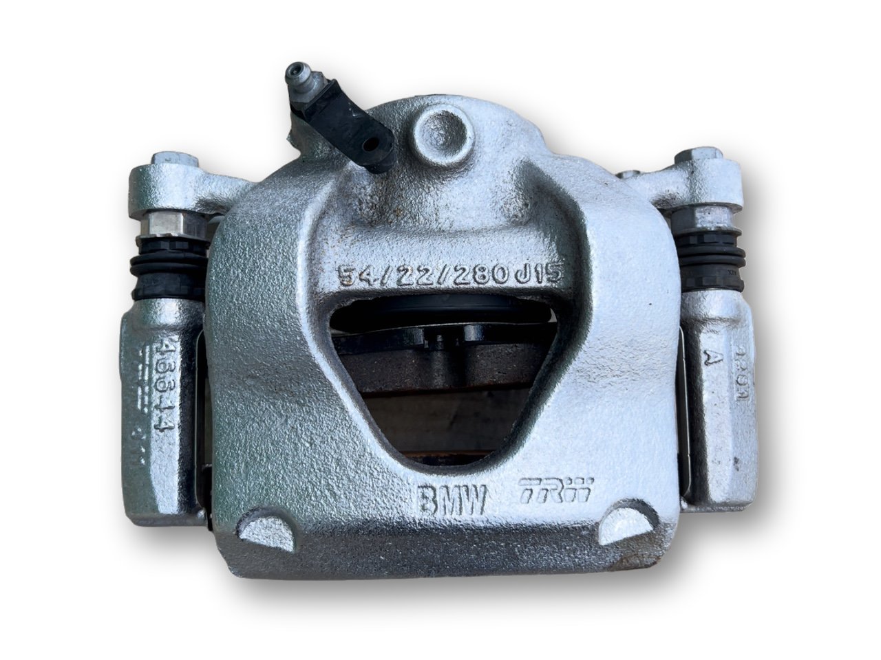 BMW 2 (F22 / F23) Front brake caliper BMW 2 SERIES Front brake caliper OEM 3411686026...