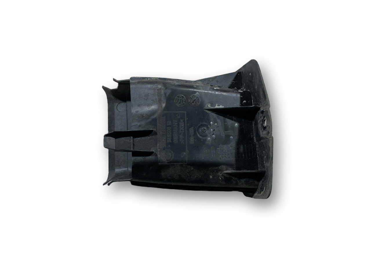 BMW 7 (G11 / G12) Air intake duct part BMW 7 SERIES Air intake duct part OEM 517473656...