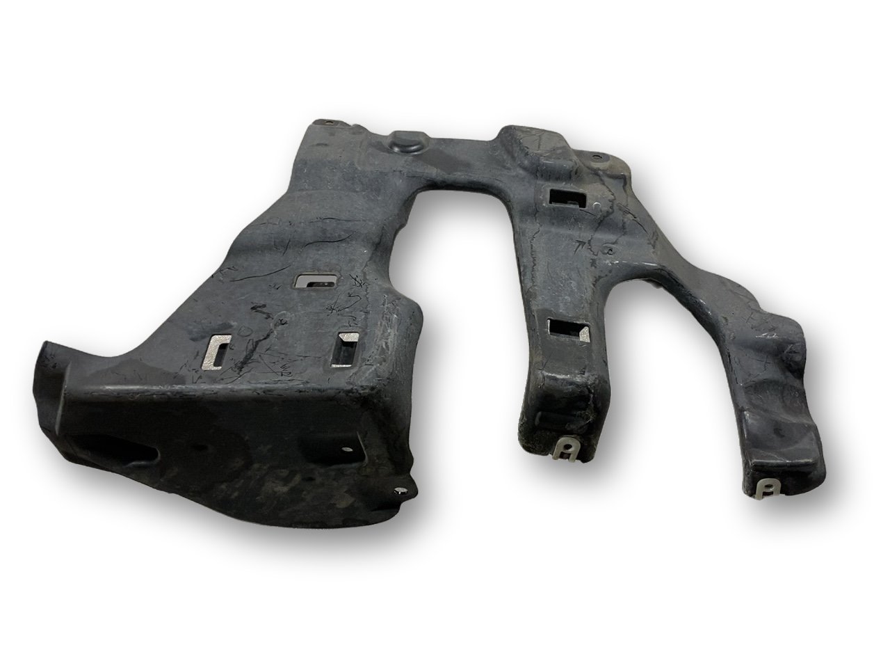 BMW 5 (G30 / G31) Front underbody cover/under tray BMW M5 Front underbody cover/under tray OEM 517...