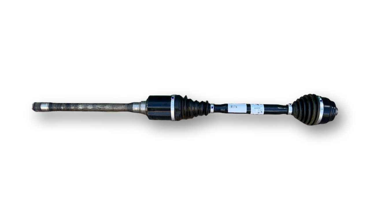 BMW X7 (G07) Front driveshaft BMW X7 Front driveshaft OEM 31608486202

Part c...