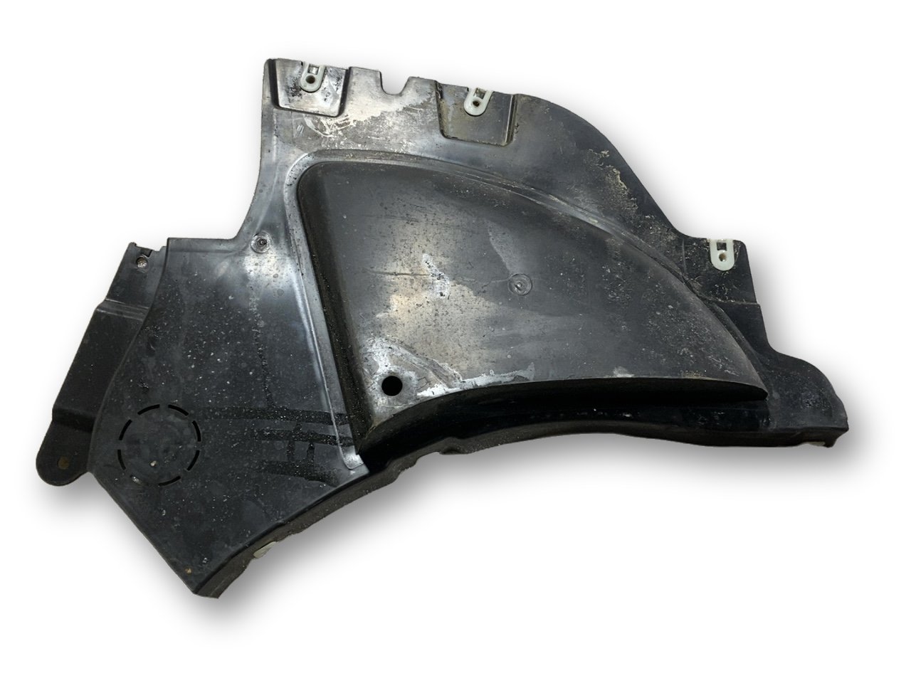 BMW 4 (G22 / G23 / G26)  Front bumper skid plate/under tray BMW 4 SERIES Front bumper skid plate/under tray...