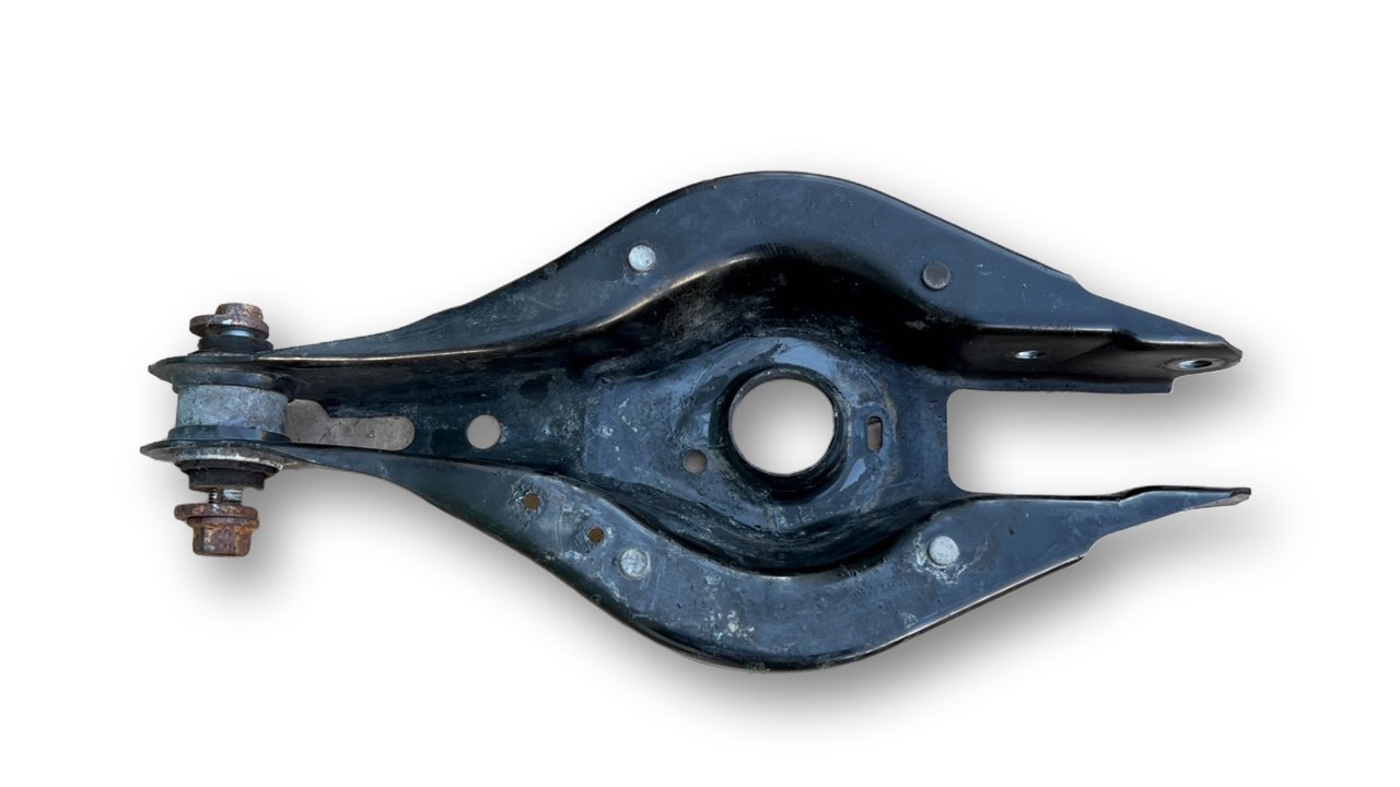 BMW 4 (G22 / G23 / G26)  Rear upper control arm/wishbone BMW 4 SERIES Rear upper control arm/wishbone OE...