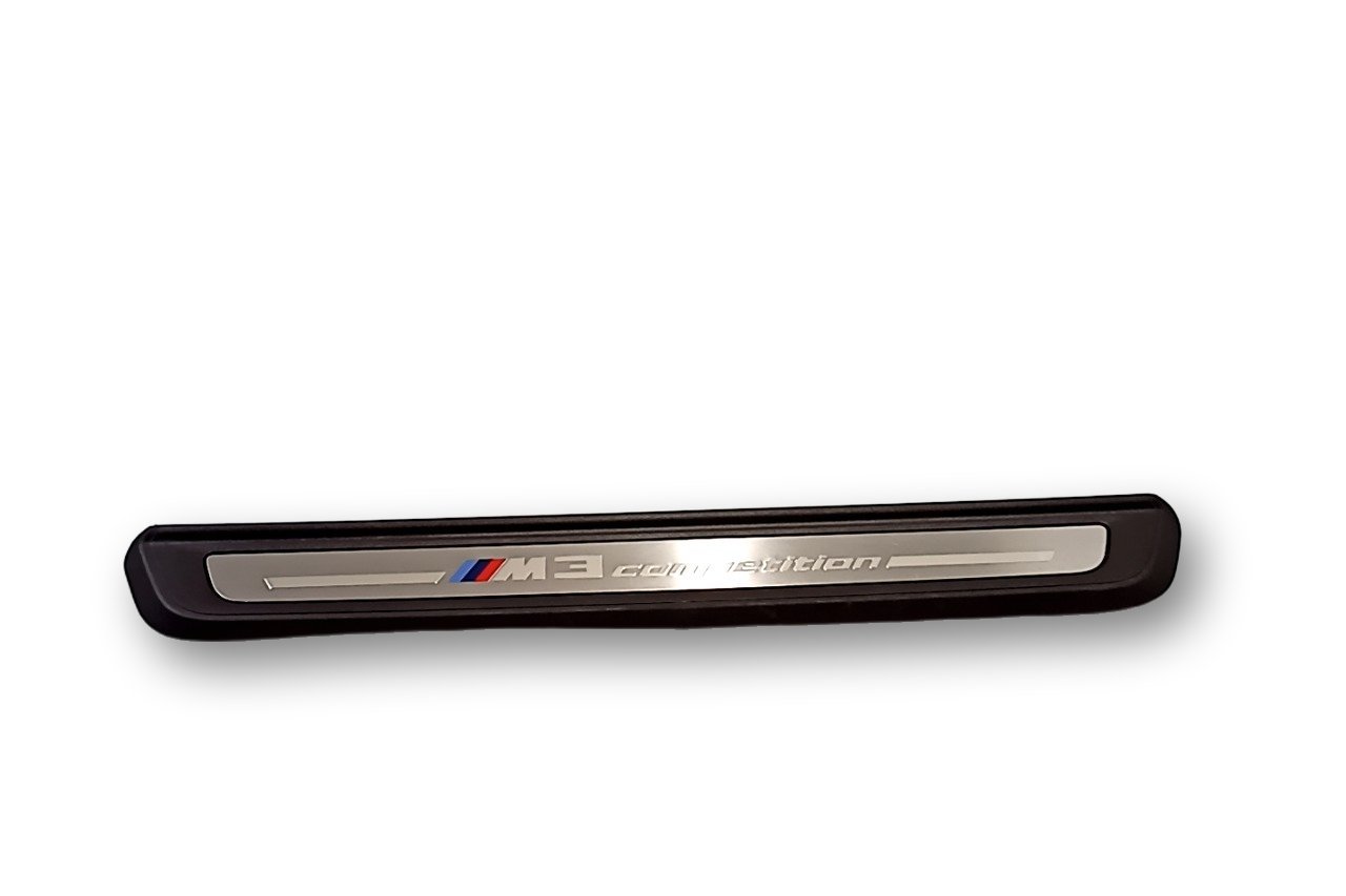 BMW 3 (G20 / G21) Front sill trim cover BMW M3 Front sill trim cover OEM 51478075021

P...