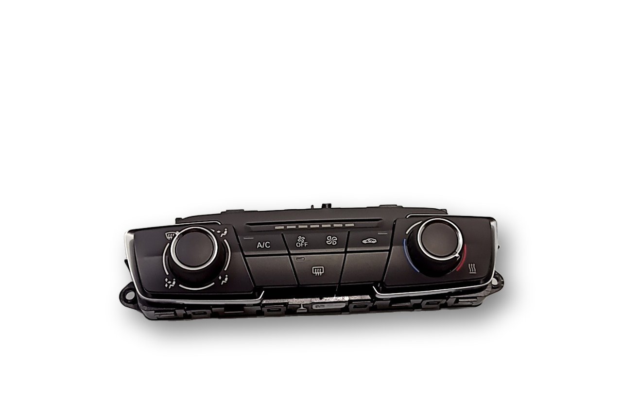 BMW 2 (F22 / F23) Climate control unit BMW 2 SERIES Climate control unit OEM 64115A42D...