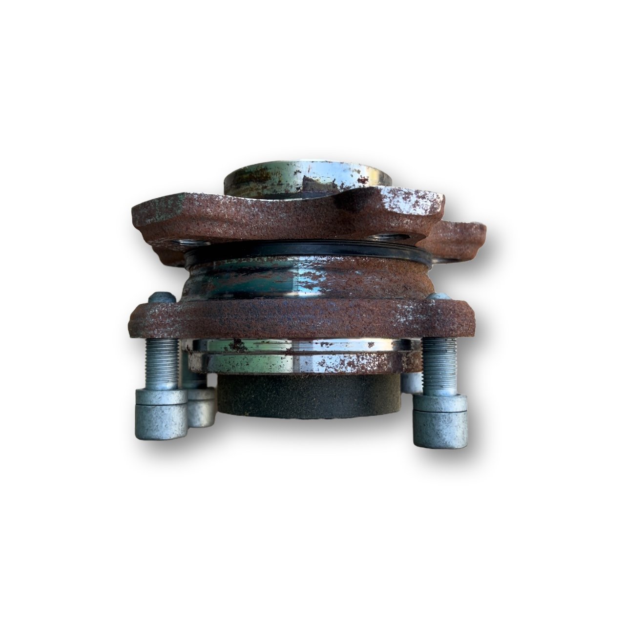 BMW 3 (G20 / G21) Rear wheel ball bearing BMW 3 SERIES Rear wheel ball bearing OEM 334068...