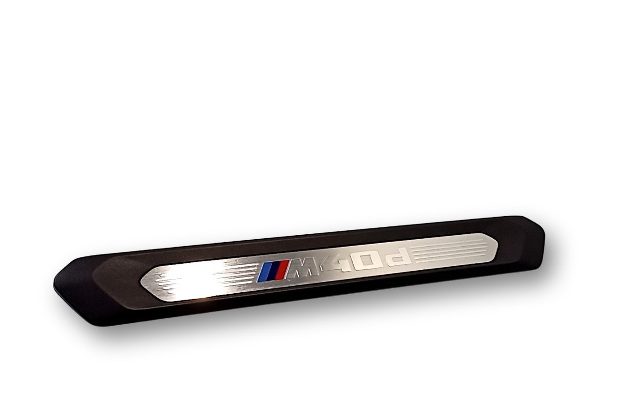 BMW X3 (G45) Front sill trim cover BMW X3 Front sill trim cover OEM 51478068745

P...