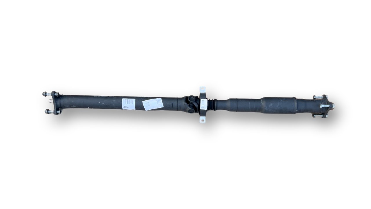BMW 4 (G22 / G23 / G26)  Drive shaft (set) BMW 4 SERIES Drive shaft (set) OEM 26109494155
...