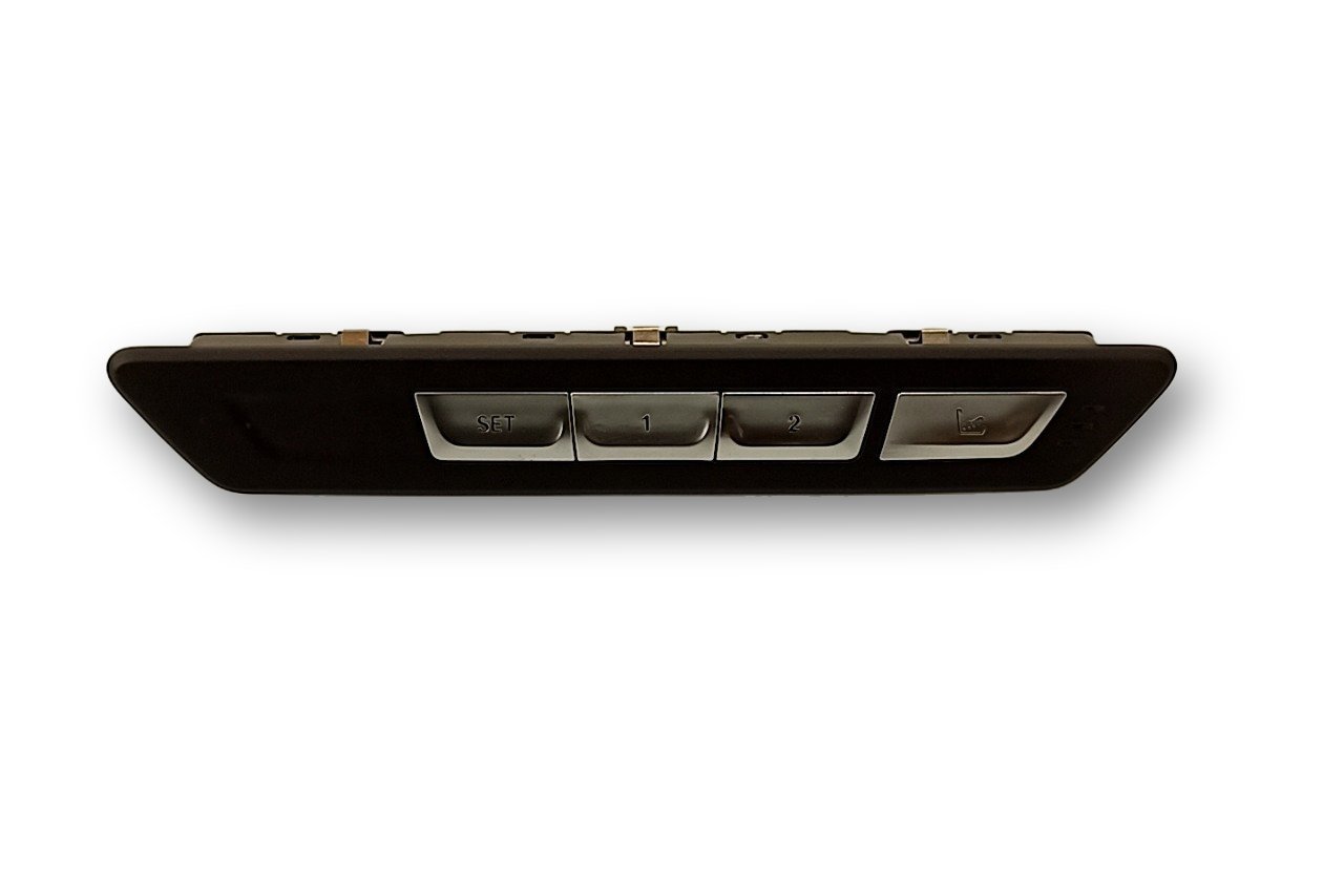 BMW 7 (G11 / G12) Penkin muisti kytkin BMW 7 SERIES Seat memory switch OEM 61316826737...