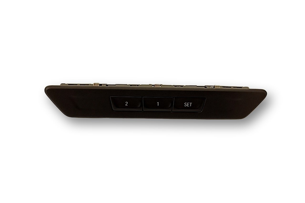 BMW 7 (G11 / G12) Seat control switch BMW 7 SERIES Seat control switch OEM 6131699730...