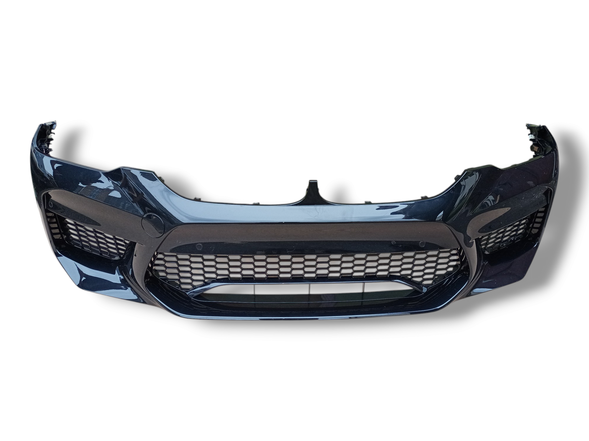 BMW 5 (G30 / G31) front bumper BMW M5 Front Bumper

Generation: 5 (G30, G31) (...