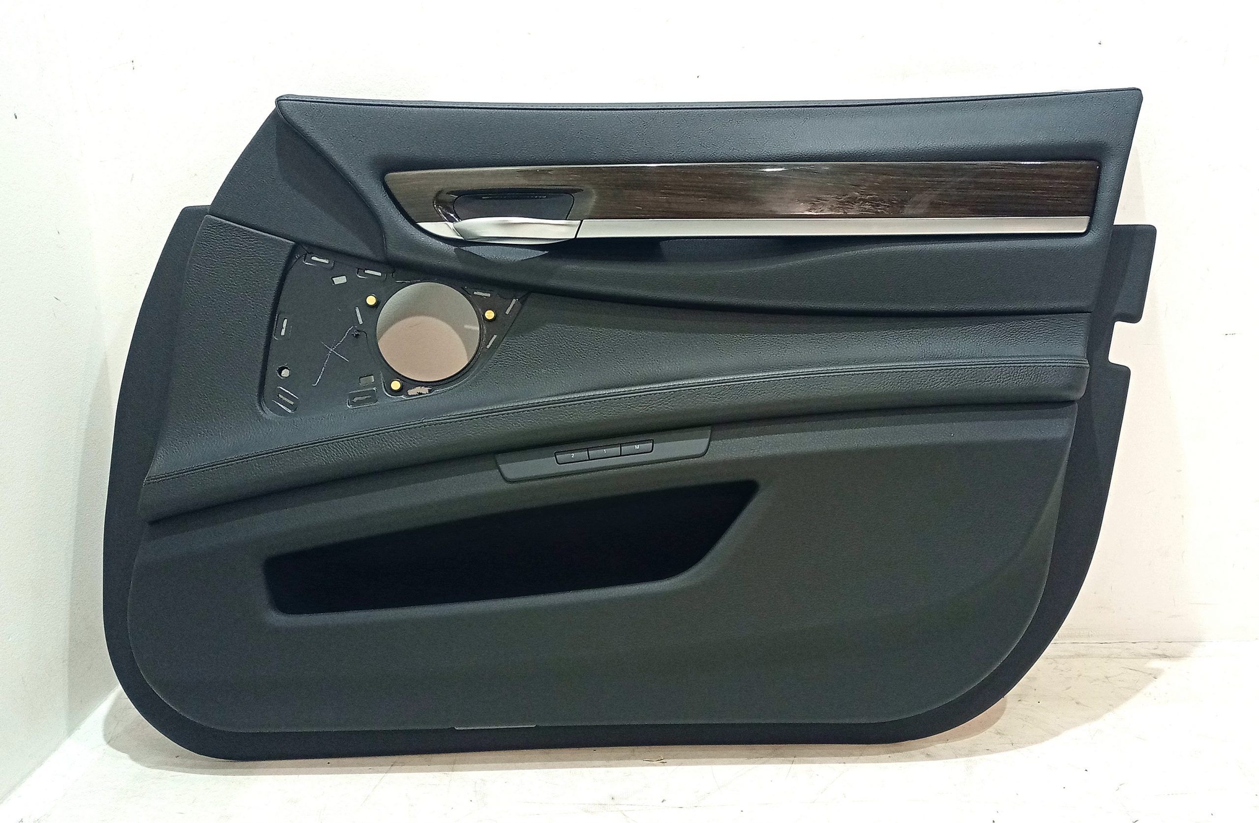 BMW 7 (G11 / G12) Front door card panel trim BMW 7 SERIES Front door card panel trim OEM 514...