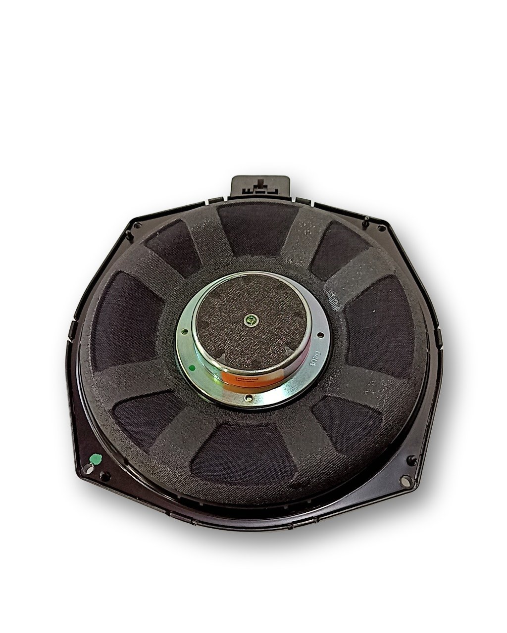 BMW 1 (F20 / F21) Subwoofer speaker BMW 1 SERIES subwoofer speaker OEM 65139232125
...