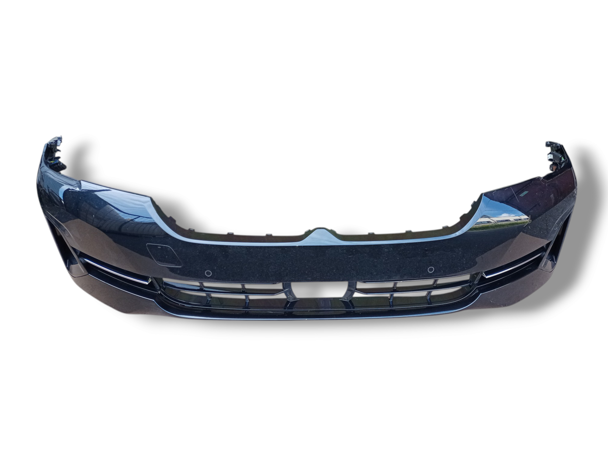 BMW 5 (G30 / G31) front bumper BMW 5 SERIES Front Bumper

Generation: 5 SERIES...