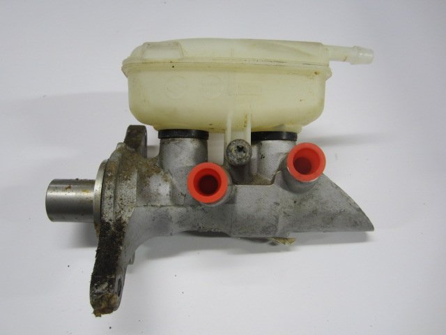 Renault Scenic brake master cylinder RENAULT SCENIC (JZ0) (2009-2016) Brake Master C...