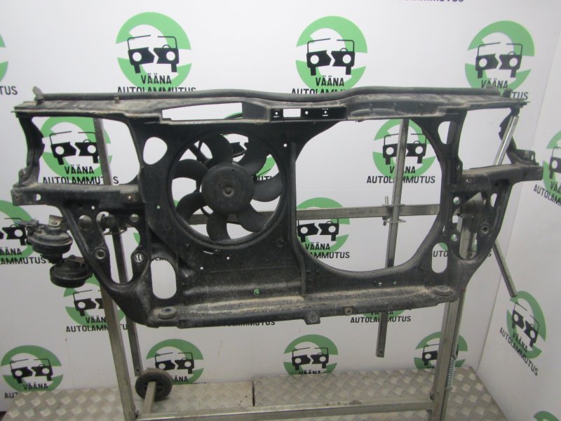 Volkswagen Passat Front panel VW PASSAT B5 (3B2) (1996-2000) Front panel 3B08...