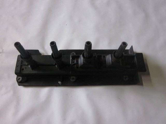 Peugeot 406 катушка зажигания PEUGEOT 406 (1995-2004) Ignition Coil 962110488...