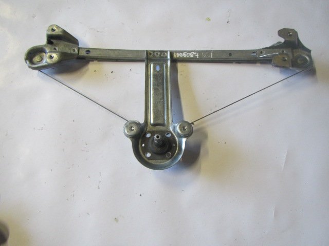 Opel Astra (G) Window Regulator Compl. rear left OPEL ASTRA H (2004-2014) Window Regulator Compl...