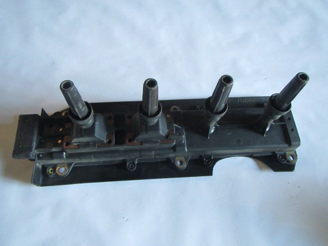 Peugeot 406 катушка зажигания PEUGEOT 406 (1995-2004) Ignition Coil 962921068...