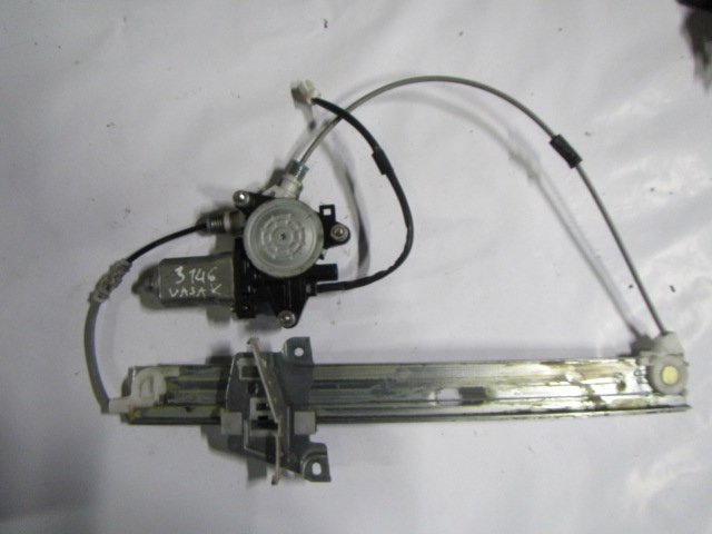 Mazda MPV Window Regulator Compl. rear left MAZDA MPV (LW) (1999-2006) Window Regulator Com...