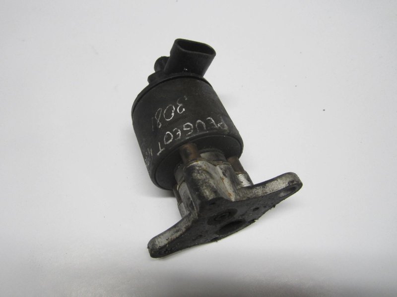 Peugeot 406 EGR Valve PEUGEOT 406 (1995-2004) EGR Valve 1628JF

Part ...