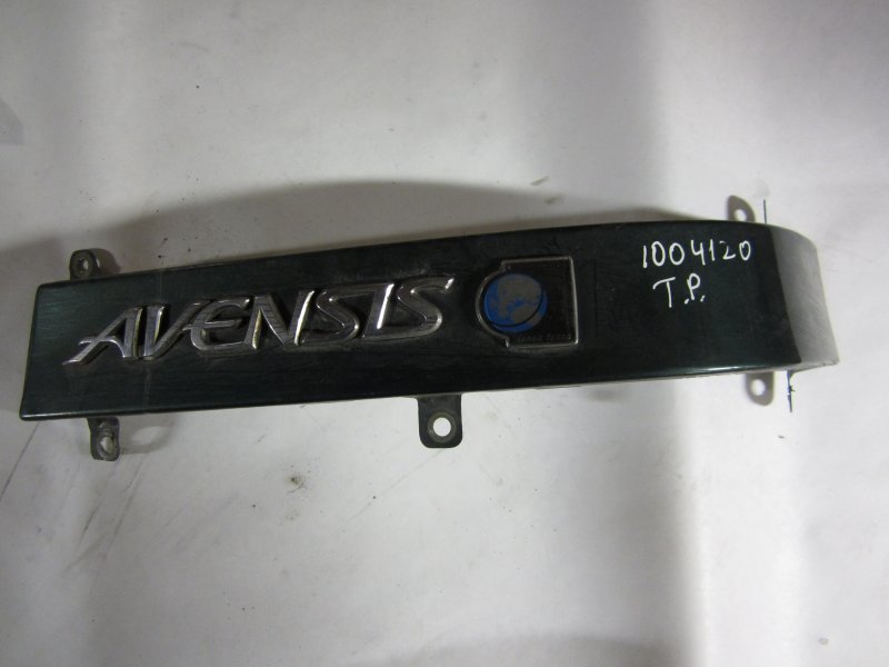 Toyota Avensis (T22) Plastic cover under taillight right TOYOTA AVENSIS (T220) (1997-2003) Plastic cover...