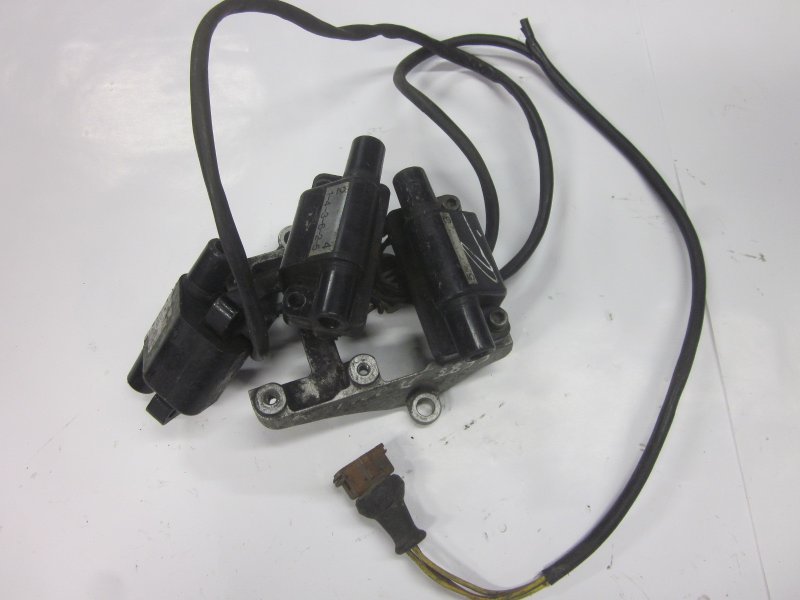 Audi 100 катушка зажигания AUDI 100 (C4) (1990-1994) Ignition Coil 0789051...