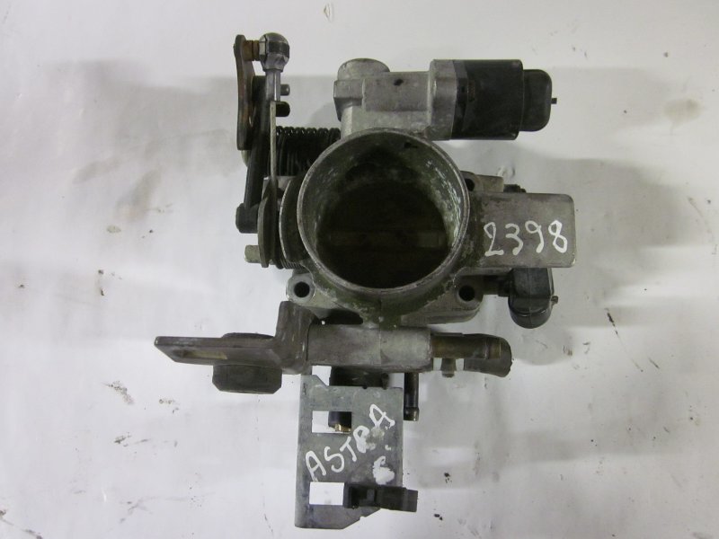 Opel Astra (F) Throttle body OPEL ASTRA G (1998-2004) Throttle body 90541301...