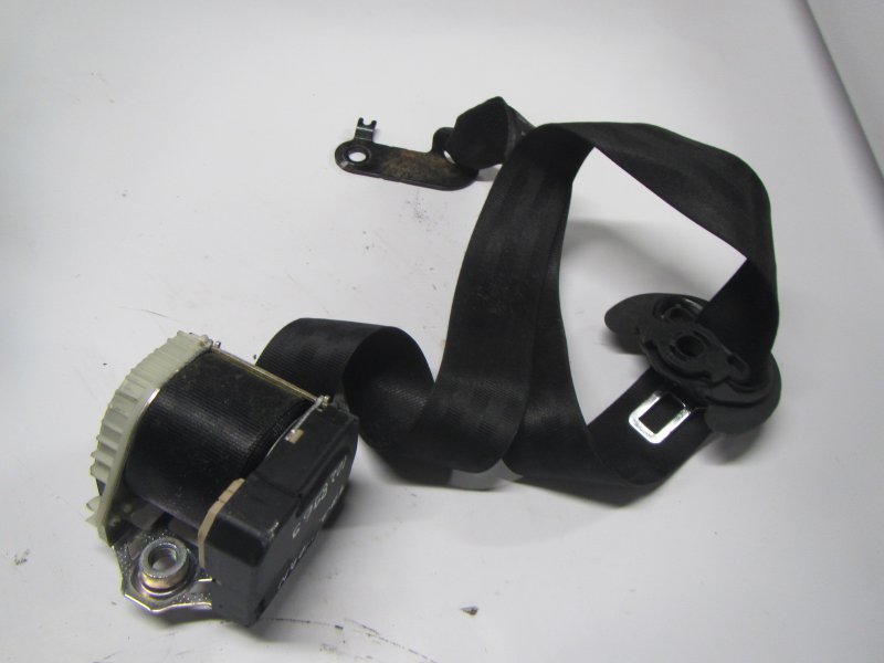 Volkswagen Touran Seat Belt Rear Left VW TOURAN (1T1, 1T2) (2003-2010) Seat Belt Rear...