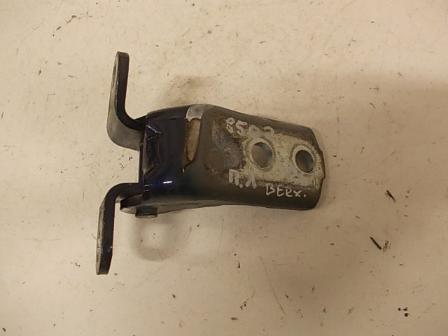 Toyota Avensis (T25) Door Hinge Front Upper left TOYOTA AVENSIS (T250) (2003-2008) Door Hinge Fr...