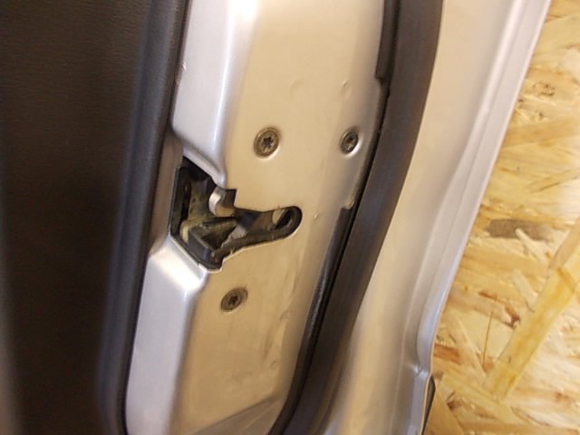 Volvo V70 Door Lock Front Right VOLVO V70 II / XC70 I (P80) (2000-2007) Door Lo...