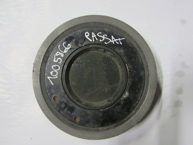 Volkswagen Passat Шкив коленчатого вала VW PASSAT B5 (3B3) (2000-2005) Crankshaft Pulle...