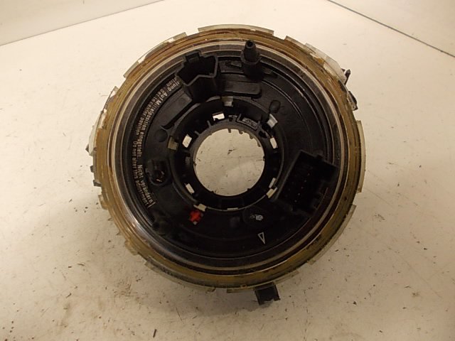 Volkswagen Touareg Steering wheel slip ring / squib