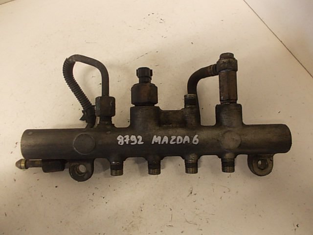Mazda 6 (GG / GY) Fuel Distributor / fuel rail MAZDA 6 (GG, GY) (2002-2007) Fuel Distributor /...