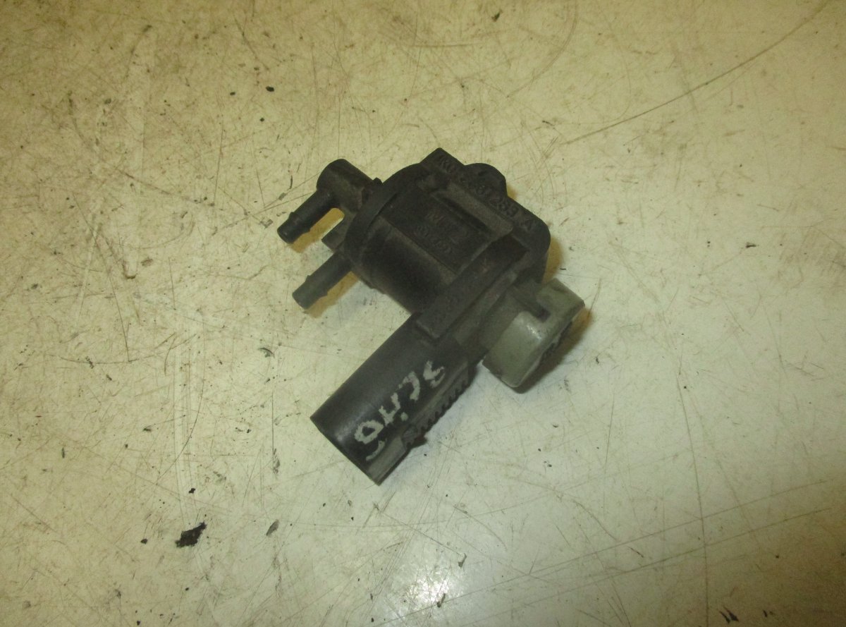 Volkswagen Touran Engine Solenoid Valve VW TOURAN (1T1, 1T2) (2003-2010) Engine Solenoi...