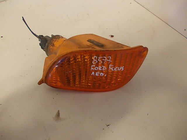 Ford Focus Indicator front left