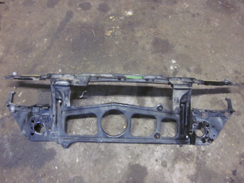 BMW 5 (E39) Front panel BMW 5 (E39) (1995-2004) Front panel

Generation...